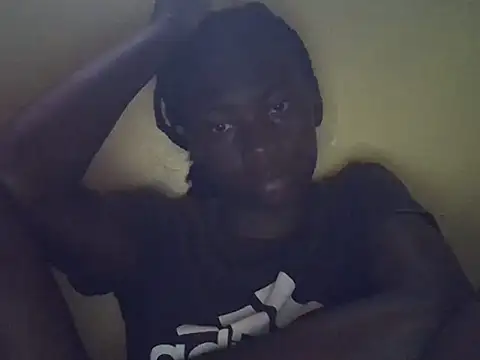 Snapshot of sweety2_ chatting on March 4, 2025, 10:46 am sweety2 online show from March 4, 2025, 10:46 am