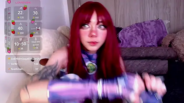 Snapshot of Alicedangerrr chatting on March 4, 2025, 5:00 am Alicedangerrr online show from March 4, 2025, 5:00 am