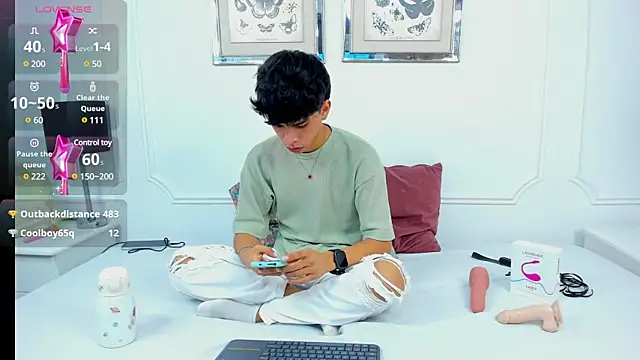 Snapshot of Santy_carrington chatting on January 8, 2025, 12:38 am Santy carrington online show from January 8, 2025, 12:38 am