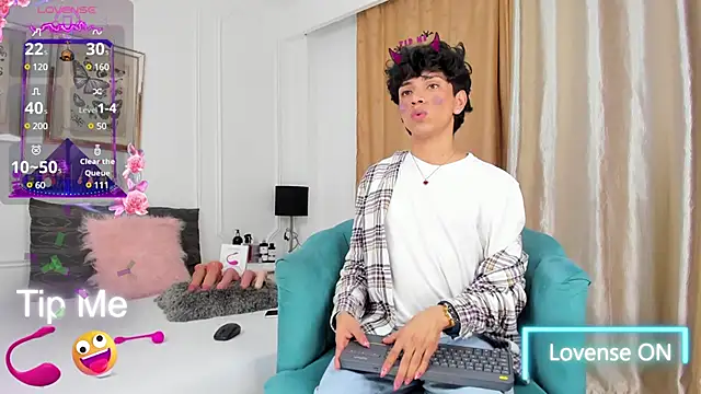 Santy carrington online show from February 25, 2025, 12:14 am