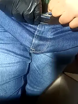 Snapshot of franko1987 chatting on January 22, 2025, 9:57 am franko1987 online show from January 22, 2025, 9:57 am