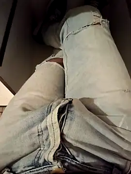 Snapshot of franko1987 chatting on September 27, 2025, 5:01 am franko1987 online show from September 27, 2025, 5:01 am