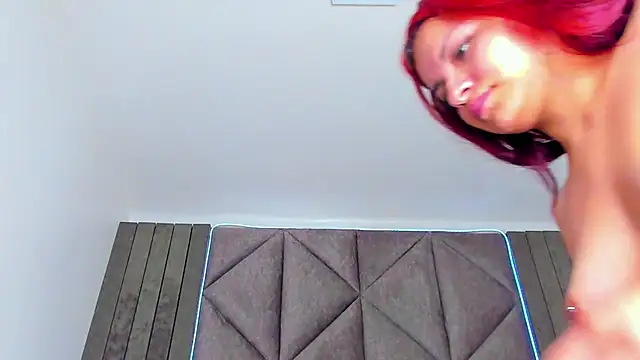 Snapshot of AbbyWathson chatting on January 9, 2025, 3:36 am AbbyWathson online show from January 9, 2025, 3:36 am