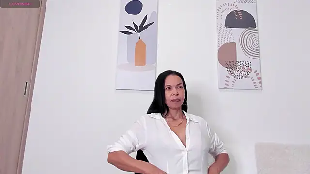 Snapshot of Evawalker_ chatting on January 26, 2025, 1:31 am Evawalker online show from January 26, 2025, 1:31 am
