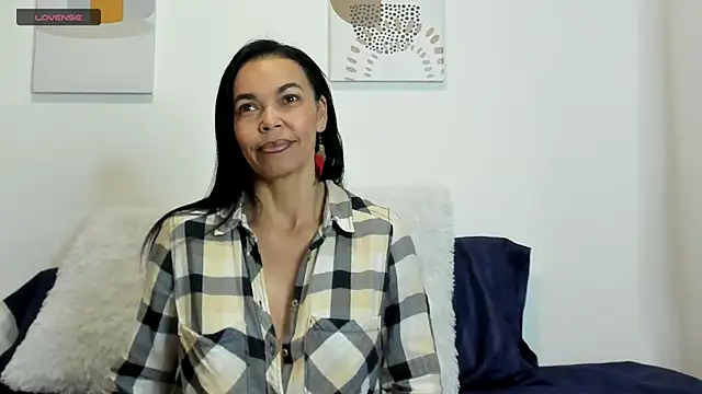 Snapshot of Evawalker_ chatting on March 8, 2025, 1:50 am Evawalker online show from March 8, 2025, 1:50 am