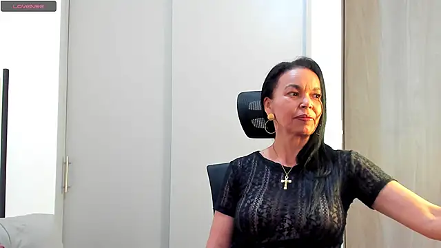 Snapshot of Evawalker_ chatting on September 9, 2025, 2:44 am Evawalker online show from September 9, 2025, 2:44 am