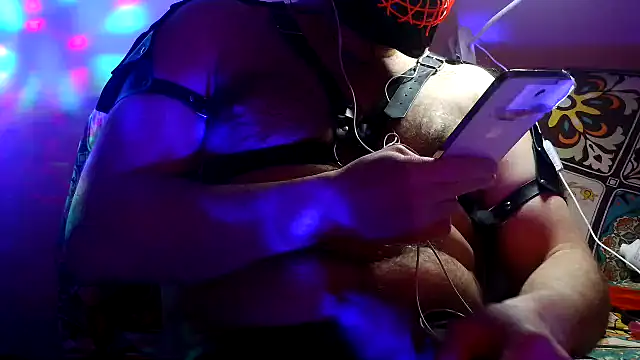 Snapshot of Alpha_theking chatting on October 12, 2025, 5:06 am Alpha theking online show from October 12, 2025, 5:06 am