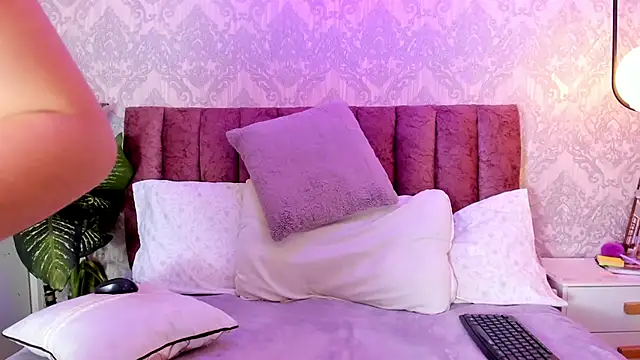 Snapshot of tiffany_becker chatting on January 22, 2025, 3:40 pm tiffany becker online show from January 22, 2025, 3:40 pm