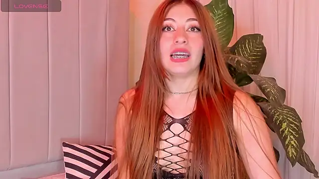 Snapshot of tiffany_becker chatting on February 20, 2025, 1:57 am tiffany becker online show from February 20, 2025, 1:57 am