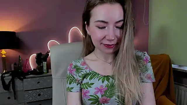 Mia Tasty online show from October 4, 2025, 6:44 am