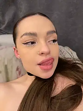 Snapshot of AnaWest chatting on January 20, 2025, 5:48 pm AnaWest online show from January 20, 2025, 5:48 pm