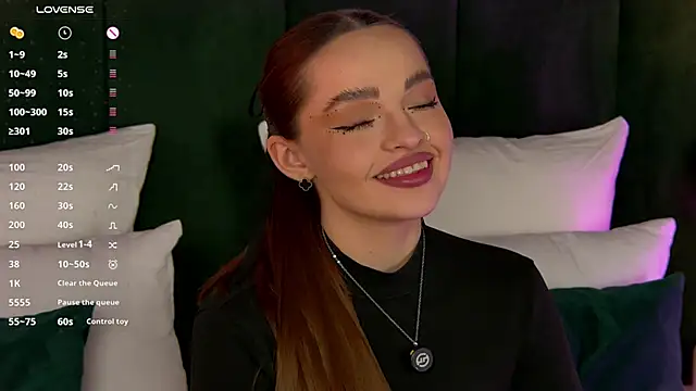 Snapshot of AnaWest chatting on January 23, 2025, 11:37 am AnaWest online show from January 23, 2025, 11:37 am