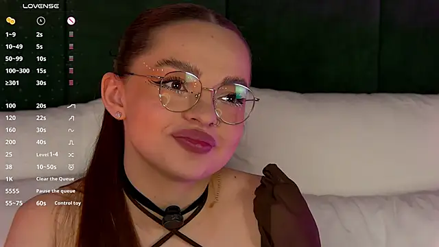 Snapshot of AnaWest chatting on January 25, 2025, 11:44 am AnaWest online show from January 25, 2025, 11:44 am