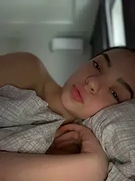 Snapshot of AnaWest chatting on February 12, 2025, 9:42 am AnaWest online show from February 12, 2025, 9:42 am