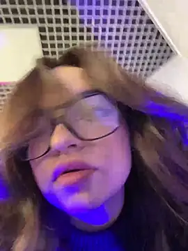 Snapshot of AnaWest chatting on March 17, 2025, 12:57 pm AnaWest online show from March 17, 2025, 12:57 pm