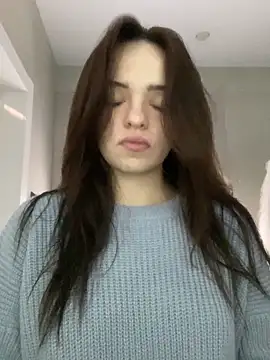 Snapshot of AnaWest chatting on October 19, 2025, 4:57 am AnaWest online show from October 19, 2025, 4:57 am