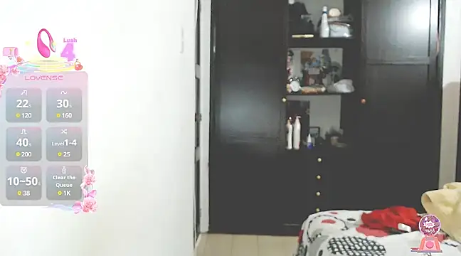 Snapshot of tifany19_ chatting on March 6, 2025, 2:30 am tifany19  online show from March 6, 2025, 2:30 am