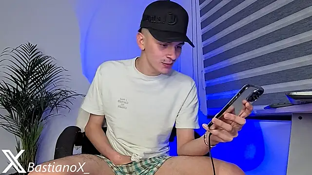 Snapshot of bastia_noooo chatting on November 9, 2025, 4:33 am bastia noooo online show from November 9, 2025, 4:33 am