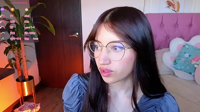 Snapshot of eimy22 chatting on January 12, 2025, 5:11 pm eimy22 online show from January 12, 2025, 5:11 pm