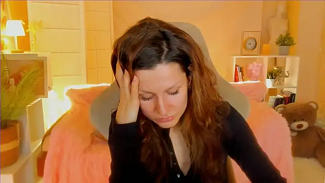 Snapshot of April_o_Nill chatting on February 24, 2025, 10:48 am April o Nill online show from February 24, 2025, 10:48 am