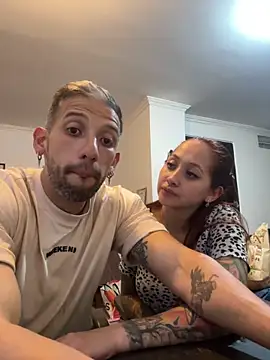 Snapshot of Joseph_and_Amy_ chatting on December 4, 2024, 1:47 am Joseph and Amy online show from December 4, 2024, 1:47 am