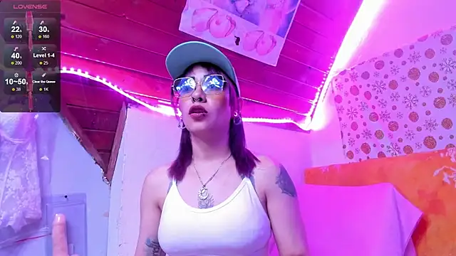 Snapshot of staacy37 chatting on February 7, 2025, 3:23 am staacy37 online show from February 7, 2025, 3:23 am