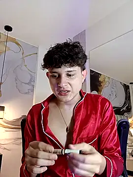 Snapshot of Nathan_Bluee chatting on September 12, 2025, 11:43 am Nathan Bluee online show from September 12, 2025, 11:43 am