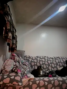 Snapshot of Khalyk_G chatting on September 9, 2025, 12:43 am Khalyk G online show from September 9, 2025, 12:43 am