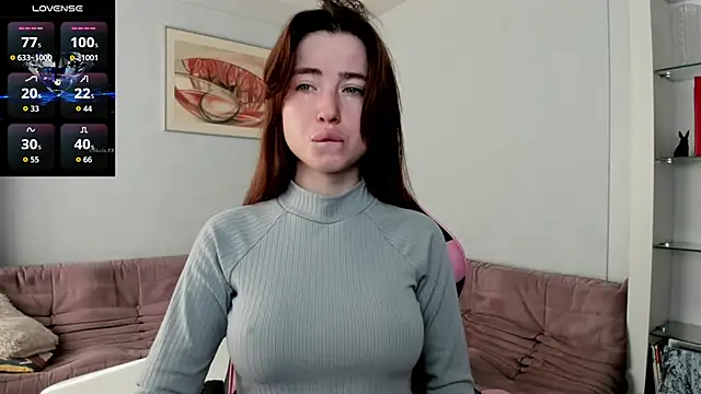 Snapshot of Luxuryalma chatting on October 4, 2025, 7:06 am Luxuryalma online show from October 4, 2025, 7:06 am