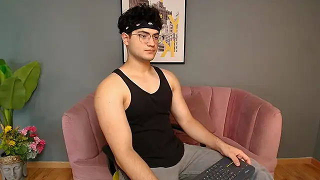 Snapshot of Mark_Evans1_ chatting on March 7, 2025, 8:11 pm Mark Evans1 online show from March 7, 2025, 8:11 pm