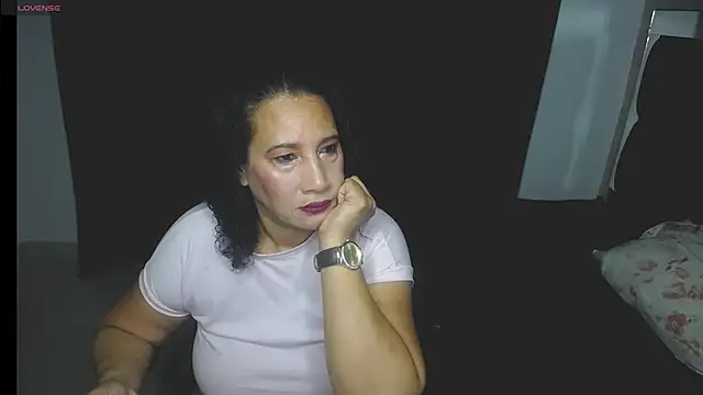 Snapshot of sussy_lee_ chatting on March 21, 2025, 11:33 am sussy lee  online show from March 21, 2025, 11:33 am