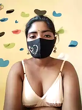 Snapshot of Lina-Rose chatting on February 28, 2025, 5:37 am Lina-Rose online show from February 28, 2025, 5:37 am