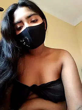 Snapshot of Lina-Rose chatting on March 11, 2025, 7:37 am Lina-Rose online show from March 11, 2025, 7:37 am