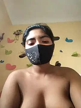 Snapshot of Lina-Rose chatting on March 12, 2025, 1:14 am Lina-Rose online show from March 12, 2025, 1:14 am