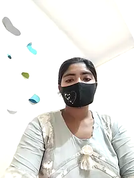 Snapshot of Lina-Rose chatting on March 12, 2025, 11:33 pm Lina-Rose online show from March 12, 2025, 11:33 pm