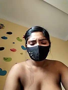 Snapshot of Lina-Rose chatting on March 14, 2025, 1:37 am Lina-Rose online show from March 14, 2025, 1:37 am