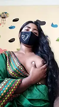 Snapshot of Lina-Rose chatting on March 14, 2025, 8:21 am Lina-Rose online show from March 14, 2025, 8:21 am