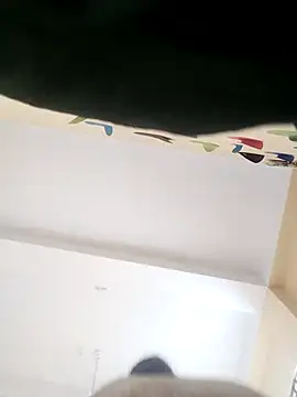 Snapshot of Lina-Rose chatting on March 21, 2025, 7:33 am Lina-Rose online show from March 21, 2025, 7:33 am