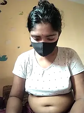 Snapshot of Lina-Rose chatting on September 22, 2025, 4:25 am Lina-Rose online show from September 22, 2025, 4:25 am