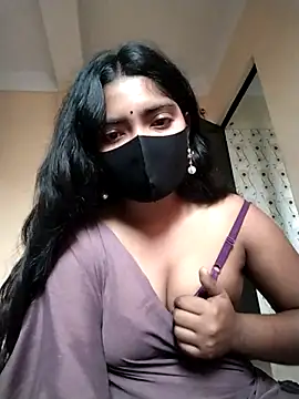 Snapshot of Lina-Rose chatting on September 24, 2025, 12:36 am Lina-Rose online show from September 24, 2025, 12:36 am