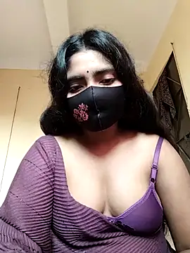 Snapshot of Lina-Rose chatting on October 12, 2025, 1:26 am Lina-Rose online show from October 12, 2025, 1:26 am