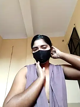 Snapshot of Lina-Rose chatting on October 16, 2025, 3:07 am Lina-Rose online show from October 16, 2025, 3:07 am