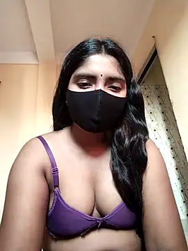 Snapshot of Lina-Rose chatting on October 20, 2025, 10:05 am Lina-Rose online show from October 20, 2025, 10:05 am