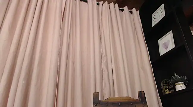 Snapshot of ysabel_sanchez4 chatting on March 8, 2025, 10:56 pm ysabel sanchez4 online show from March 8, 2025, 10:56 pm