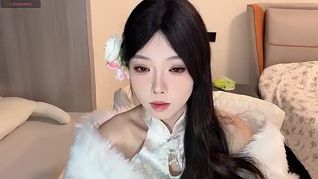 Snapshot of Q-ing chatting on December 19, 2024, 3:08 pm Q-ing online show from December 19, 2024, 3:08 pm