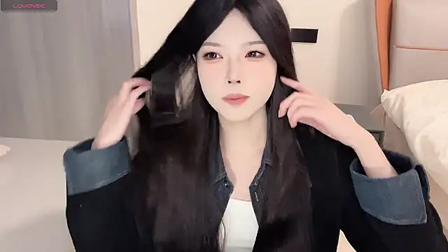 Snapshot of Q-ing chatting on January 3, 2025, 12:41 pm Q-ing online show from January 3, 2025, 12:41 pm