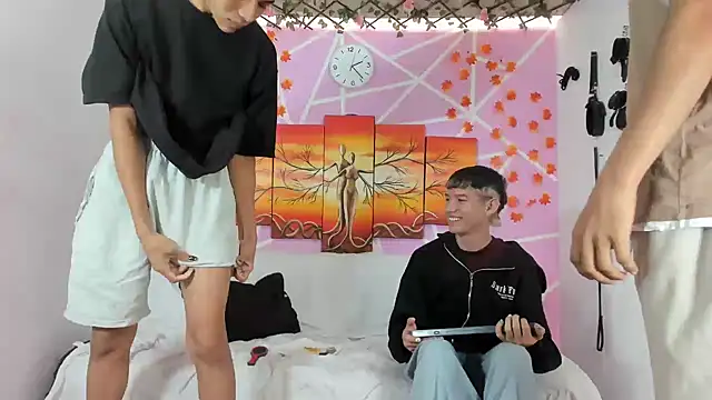 Snapshot of Fresahot2005 chatting on March 16, 2025, 7:27 pm Fresahot2005 online show from March 16, 2025, 7:27 pm