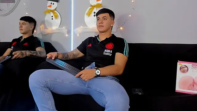 Snapshot of Cristopher_strong chatting on December 12, 2024, 12:33 pm Cristopher strong online show from December 12, 2024, 12:33 pm