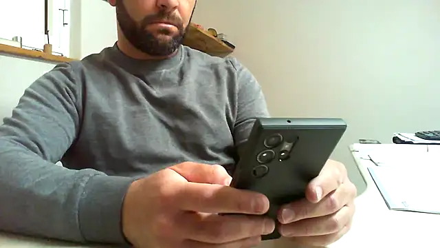 Snapshot of LordRocco69 chatting on March 18, 2025, 6:25 am LordRocco69 online show from March 18, 2025, 6:25 am