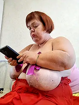 Snapshot of MIDGET-TITS chatting on October 25, 2025, 8:00 am MIDGET-TITS online show from October 25, 2025, 8:00 am